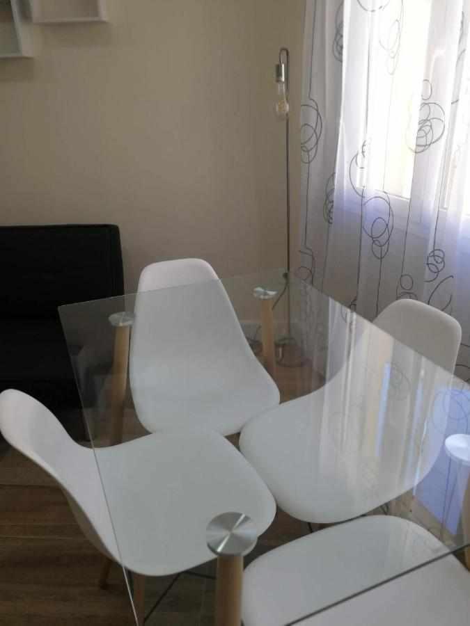Kubik Apartamentos K3 กาเซเรส ภายนอก รูปภาพ